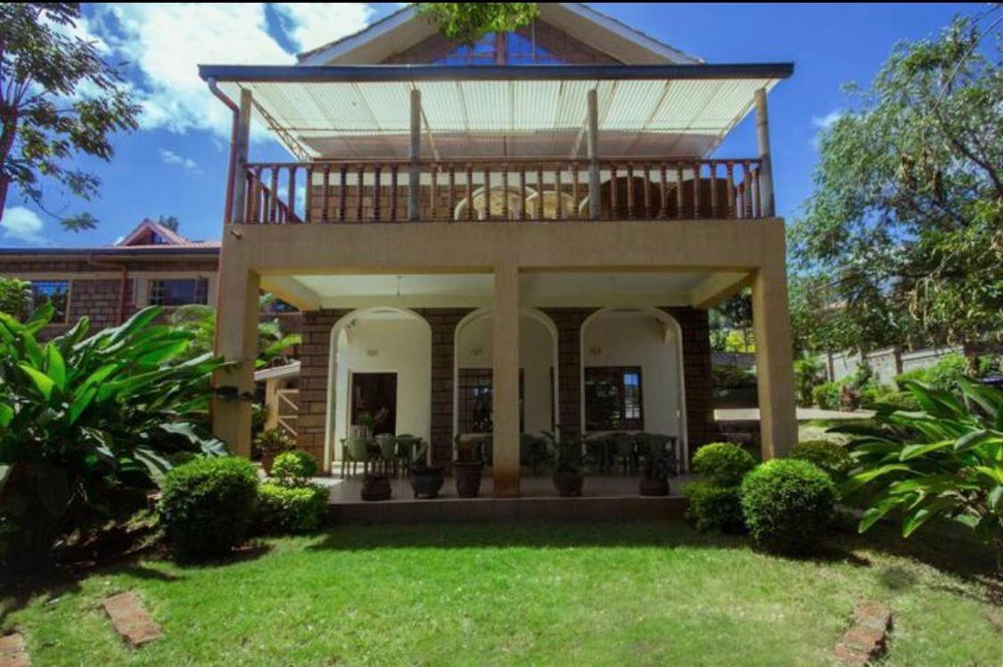 Bed and Breakfast Riverfront Gardens à Mjini Extérieur photo
